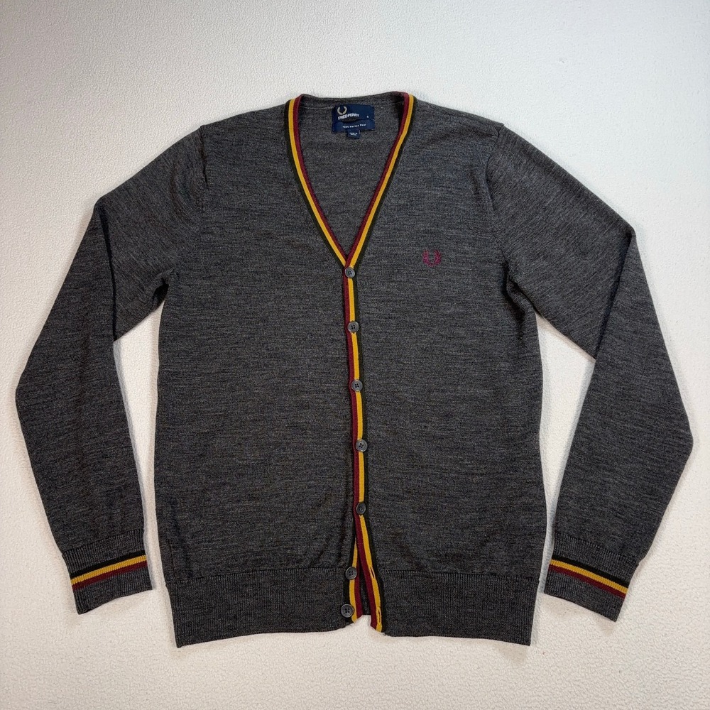 Fred Perry 100% Merino Wool Cardigan Men's S Gray Embroidered Logo *HOLE* K8232